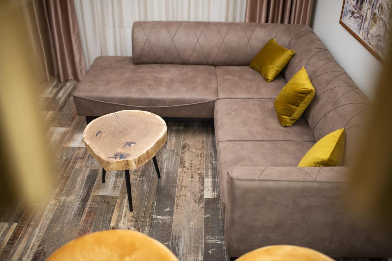 Apartmani Milanovic บิเยลยินา ภายนอก รูปภาพ